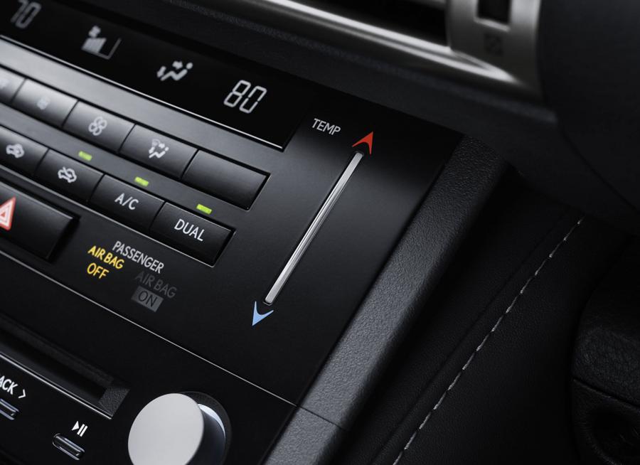  Lexus IS350 2013 года  (фото 3 из 33)